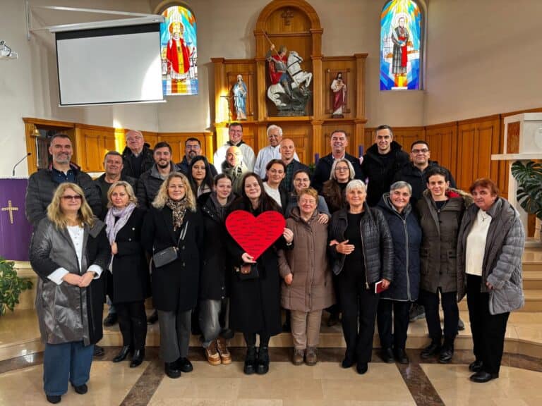 Osvrt i iskustvo na župni tečaj za odrasle u Korenici (4.-7.12.2025.)